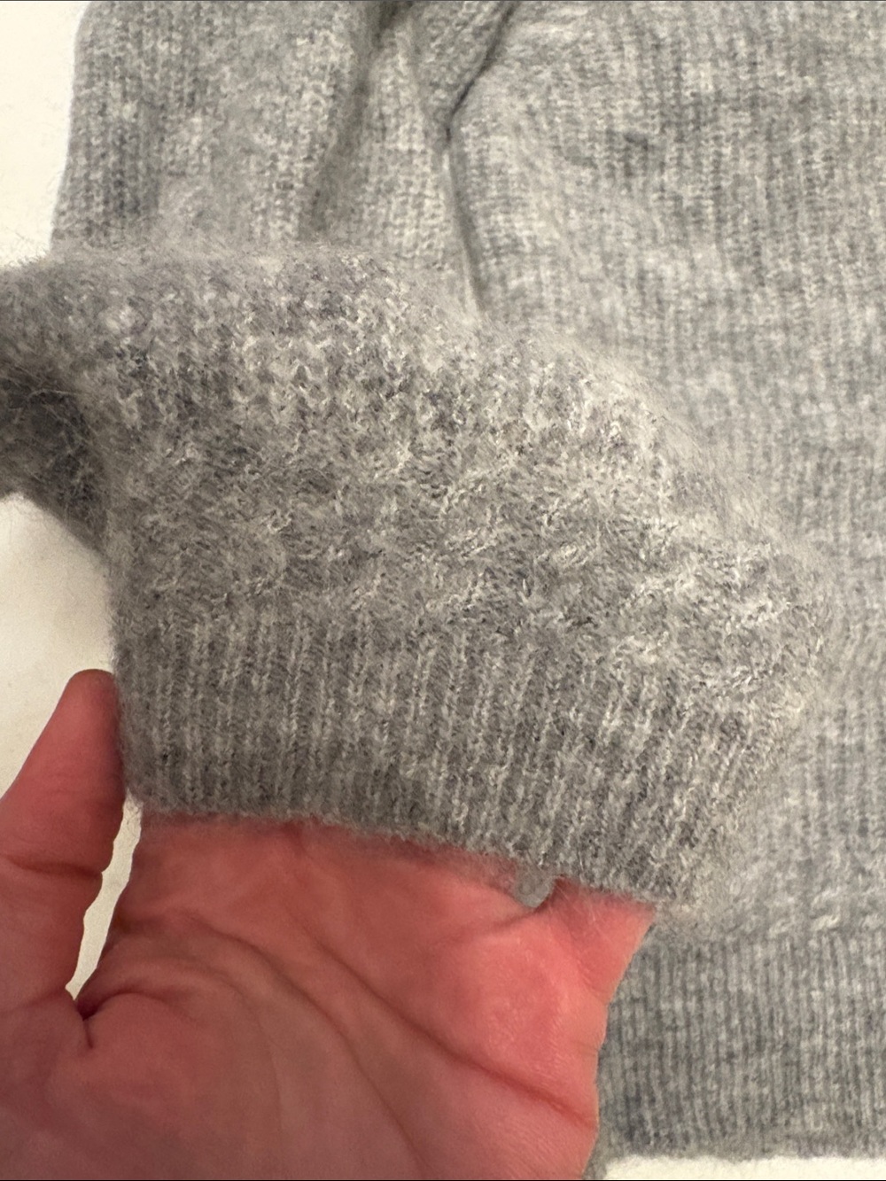 Gray Sezane sweater size L - Picture 2 of 7